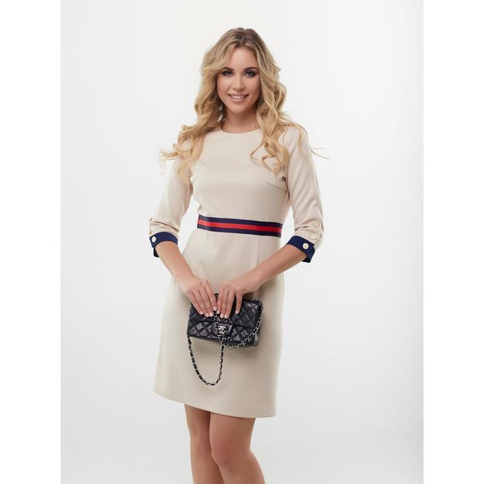 Платье женское, размер 48
Платье женское, размер 48