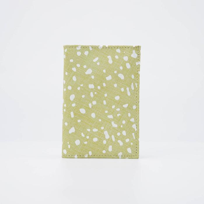 Обложка для паспорта, цвет жёлтый
Обложка для паспорта, цвет жёлтый