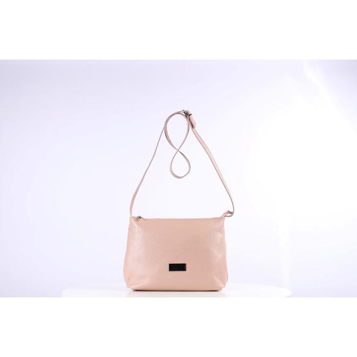 Сумка женская, отдел на молнии, наружный карман, цвет розовый
Сумка женская, отдел на молнии, наружный карман, цвет розовый