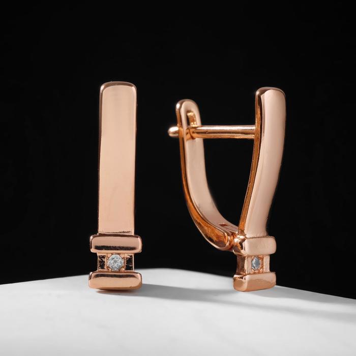 Серьги со стразами "Магия" краткость, цвет белый в розовом золоте
Серьги со стразами "Магия" краткость, цвет белый в розовом золоте