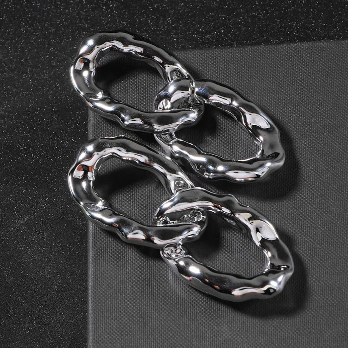 Серьги металл "Цепь" мятые звенья, цвет серебро
Серьги металл "Цепь" мятые звенья, цвет серебро
