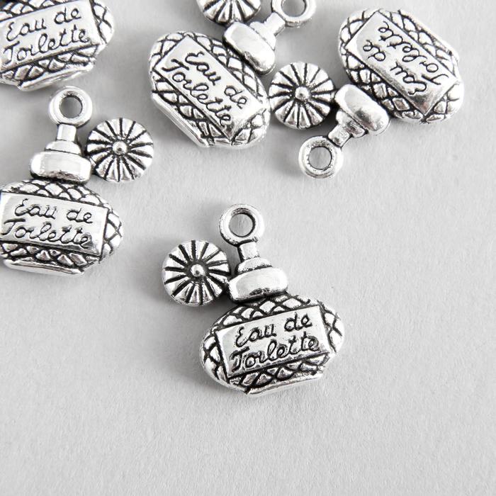 Декор для творчества металл "Духи" серебро 1,8х1,4 см
Декор для творчества металл "Духи" серебро 1,8х1,4 см