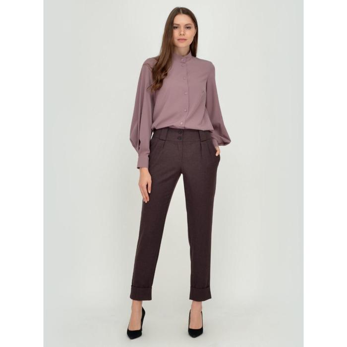 Брюки женские, размер 54
Брюки женские, размер 54