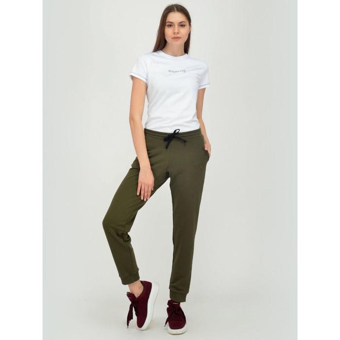 Брюки женские, размер 44
Брюки женские, размер 44