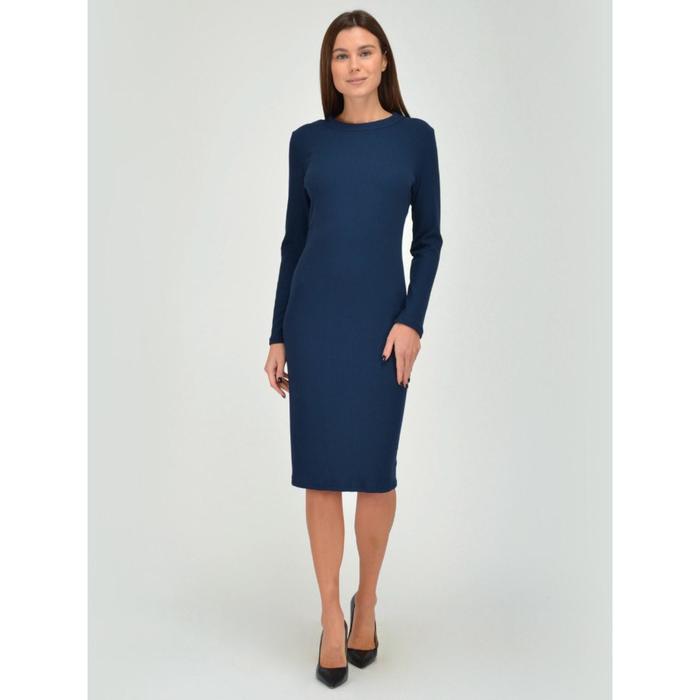 Платье женское, размер 48
Платье женское, размер 48