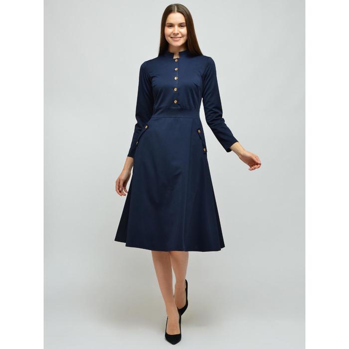 Платье женское, размер 52
Платье женское, размер 52