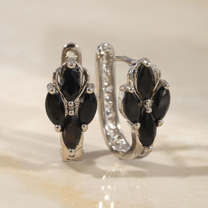 Серьги со стразами "Циркония" квартет, цвет чёрный в серебре
Серьги со стразами "Циркония" квартет, цвет чёрный в серебре
