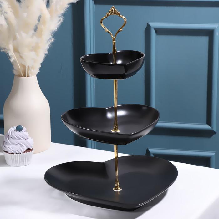 Блюдо 3-х ярусное «Сердца», 12×11/19×28/26×26 см, цвет чёрный
Блюдо 3-х ярусное «Сердца», 12×11/19×28/26×26 см, цвет чёрный