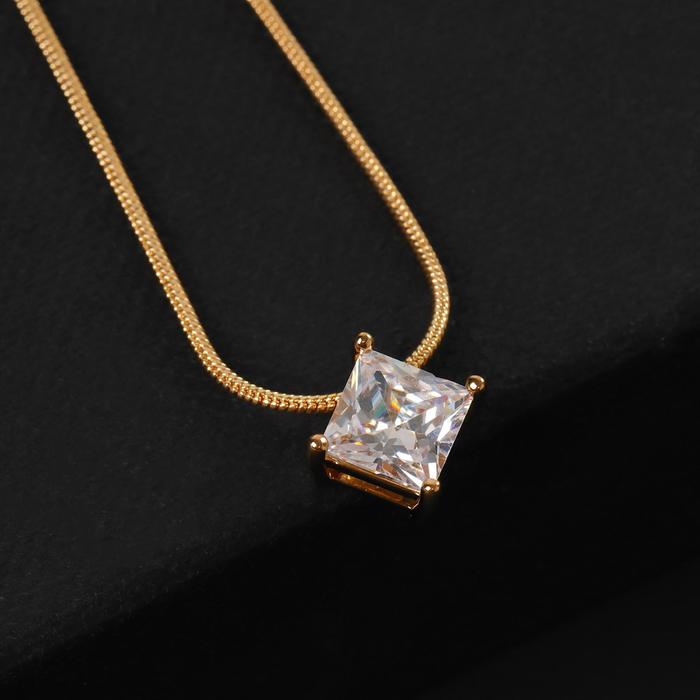 Кулон "Стразинка" ромб, цвет белый в золоте, 40 см
Кулон "Стразинка" ромб, цвет белый в золоте, 40 см