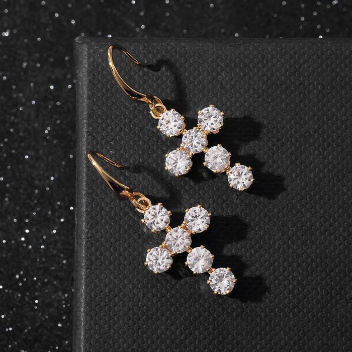 Серьги со стразами "Крестики" крупные круги классика, цвет белый в золоте
Серьги со стразами "Крестики" крупные круги классика, цвет белый в золоте