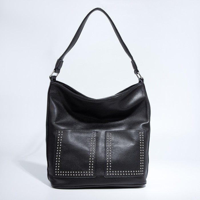 Сумка женская, отдел на молнии, 3 наружных кармана, цвет чёрный
Сумка женская, отдел на молнии, 3 наружных кармана, цвет чёрный