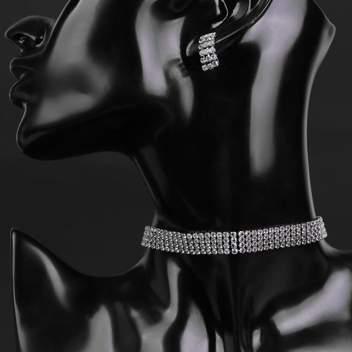 Набор 2 предмета: серьги, чокер "Лёд" четыре ряда, цвет белый в серебре, 35см 
Набор 2 предмета: серьги, чокер "Лёд" четыре ряда, цвет белый в серебре, 35см