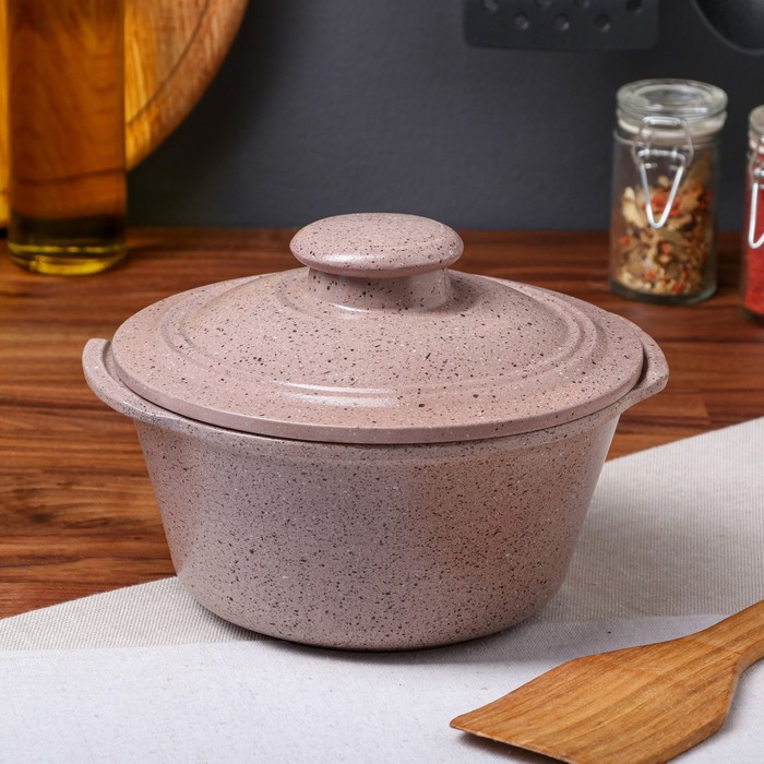 Кастрюля с ручками "Гранит", кремовая, красная глина, 1.2 л
Кастрюля с ручками "Гранит", кремовая, красная глина, 1.2 л