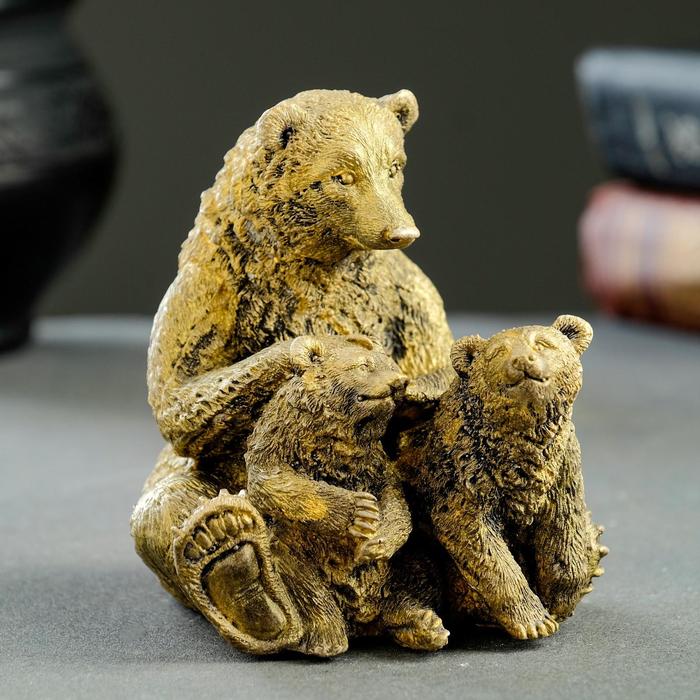 Фигура "Мама медведица" 10х9х9см
Фигура "Мама медведица" 10х9х9см