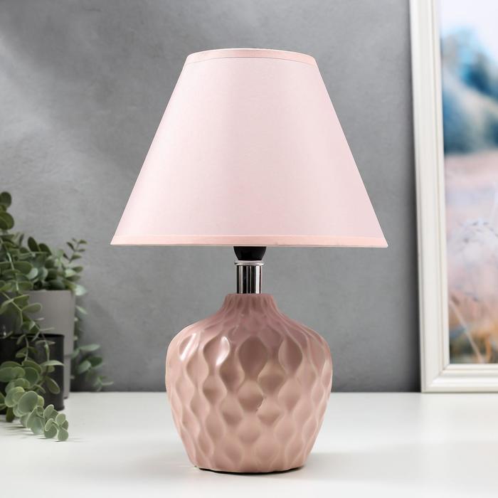 Лампа настольная 16367/1PK E14 40Вт розовый 20х20х30 см
Лампа настольная 16367/1PK E14 40Вт розовый 20х20х30 см