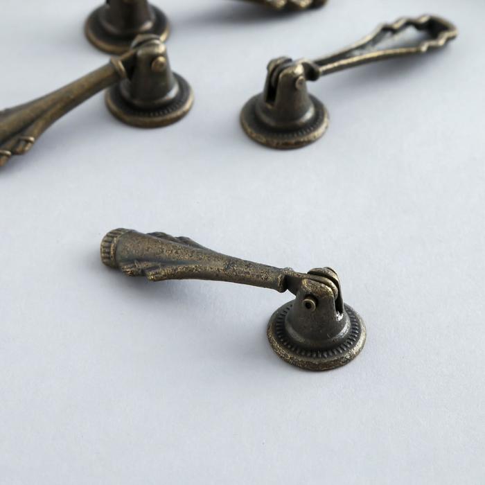 Ручка для шкатулки металл "Занавес" бронза 5,9х2х1,6 см
Ручка для шкатулки металл "Занавес" бронза 5,9х2х1,6 см