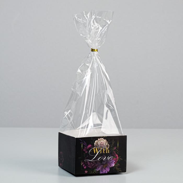 Пакет с коробкой With love, 9 × 9 × 6 см
Пакет с коробкой With love, 9 × 9 × 6 см