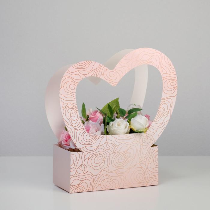 Переноска для цветов «Present», 24 х 12 х 35 см
Переноска для цветов «Present», 24 х 12 х 35 см