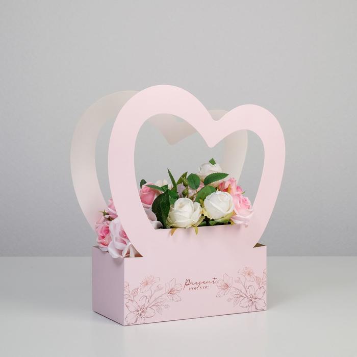 Переноска для цветов Present for you, 24 х 12 х 35 см
Переноска для цветов Present for you, 24 х 12 х 35 см