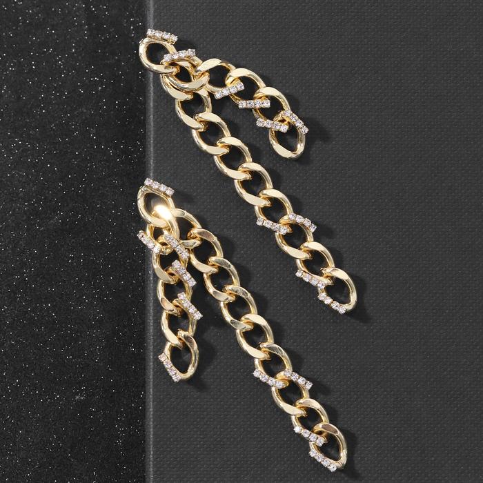 Серьги со стразами "Цепи" звенья со стразами, цвет белый в золоте
Серьги со стразами "Цепи" звенья со стразами, цвет белый в золоте