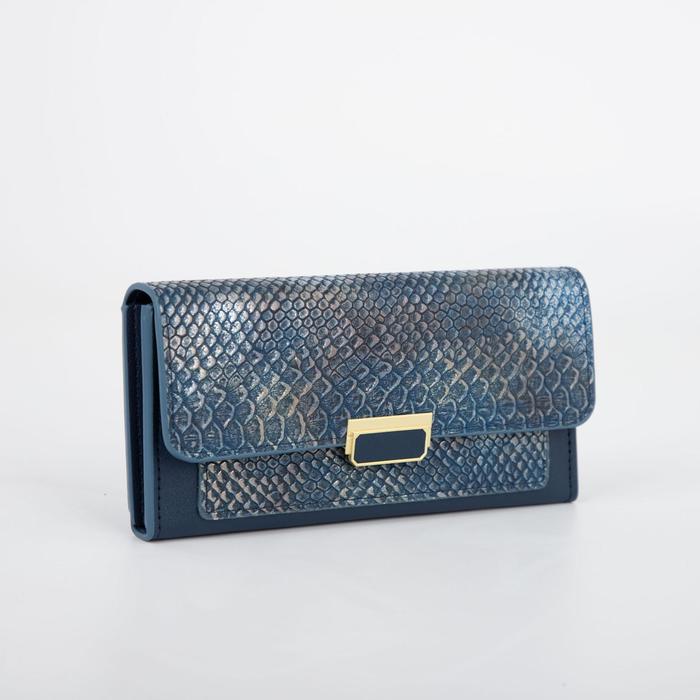 Кошелёк на кнопке, цвет синий
Кошелёк на кнопке, цвет синий