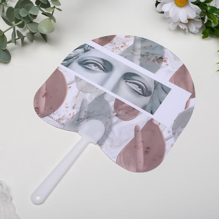 Веер-опахало "Скульптура - Античность" 21х13 см
Веер-опахало "Скульптура - Античность" 21х13 см