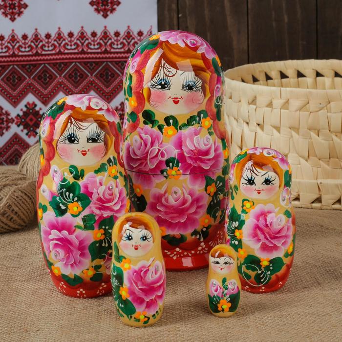 Матрёшка 5 -ти кукольная "Марина" розы, 17-18 см
Матрёшка 5 -ти кукольная "Марина" розы, 17-18 см