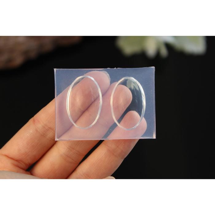 Силиконовый молд овальных линз, Л-142, 30 мм
Силиконовый молд овальных линз, Л-142, 30 мм