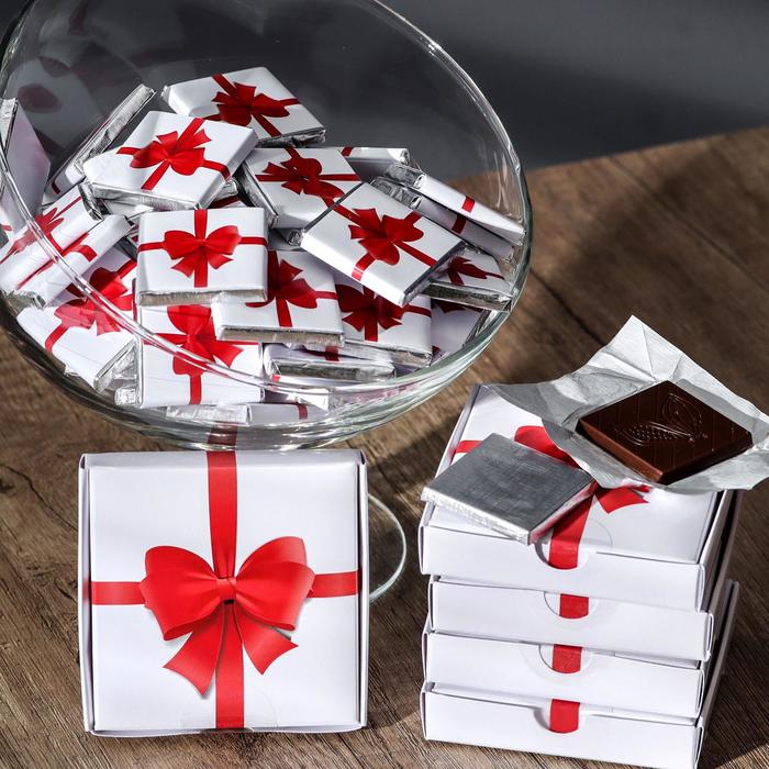 Набор из 8 шоколадок «Бант на белом», 40 г
Набор из 8 шоколадок «Бант на белом», 40 г