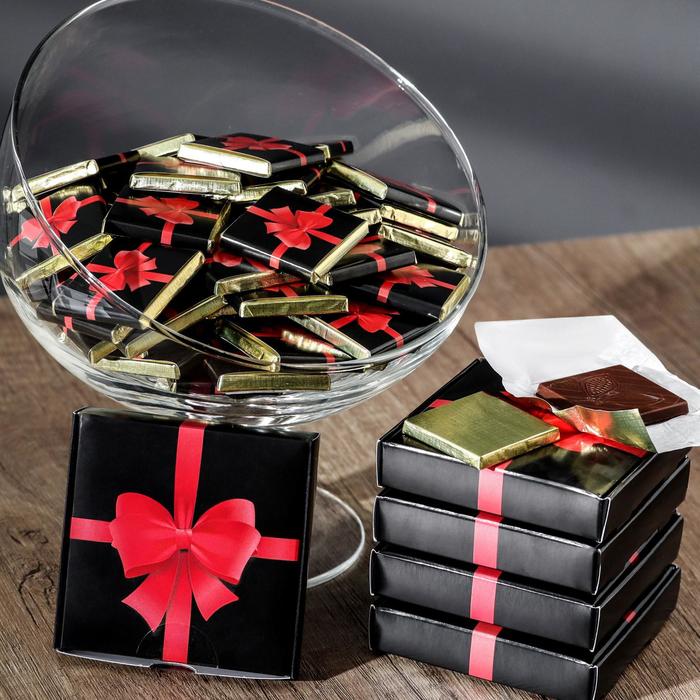 Набор из 8 шоколадок «Бант на чёрном», 40 г
Набор из 8 шоколадок «Бант на чёрном», 40 г