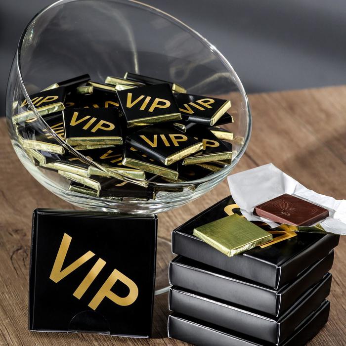 Набор из 8 шоколадок «ВИП на чёрном», 40 г
Набор из 8 шоколадок «ВИП на чёрном», 40 г