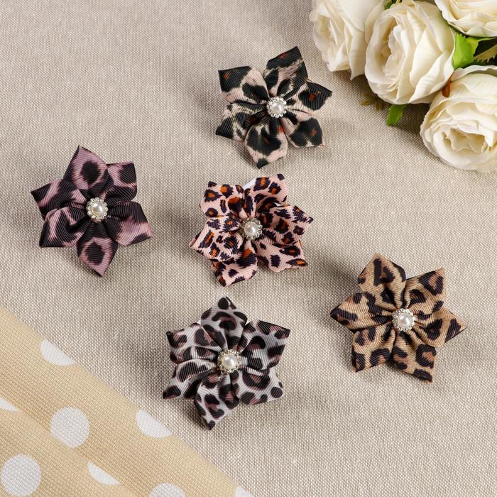 Бант для девочек с резинкой "Нарцисс" 7см микс
Бант для девочек с резинкой "Нарцисс" 7см микс