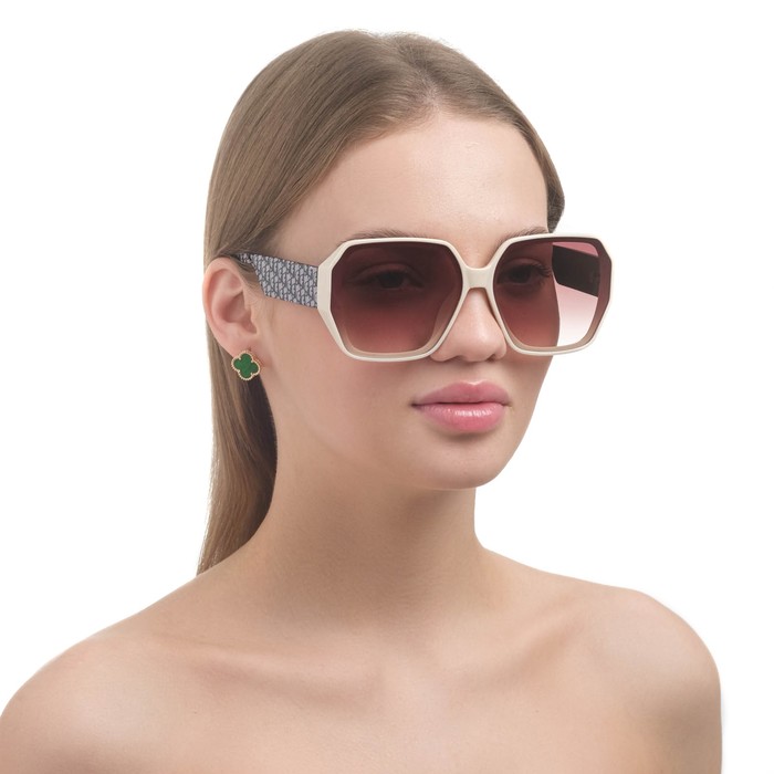 Очки солнцезащитные "Мастер К." UV 400, линза 6х6.7 см, ширина 15 см, дужка 15 см
Очки солнцезащитные "Мастер К." UV 400, линза 6х6.7 см, ширина 15 см, дужка 15 см