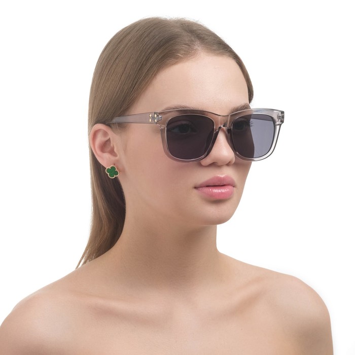 Очки солнцезащитные "Мастер К." UV 400, линза 6х5.5 см, ширина 15 см, дужка 15.5 см
Очки солнцезащитные "Мастер К." UV 400, линза 6х5.5 см, ширина 15 см, дужка 15.5 см