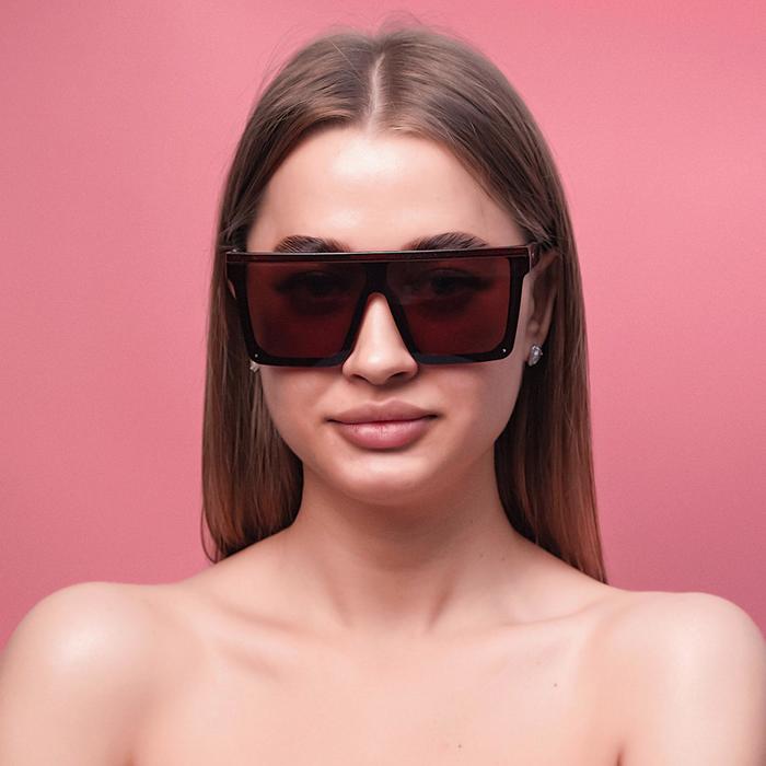 Очки солнцезащитные, UV 400, линза 5.5х6.5 см, ширина 14.5 см, дужка 15 см
Очки солнцезащитные, UV 400, линза 5.5х6.5 см, ширина 14.5 см, дужка 15 см