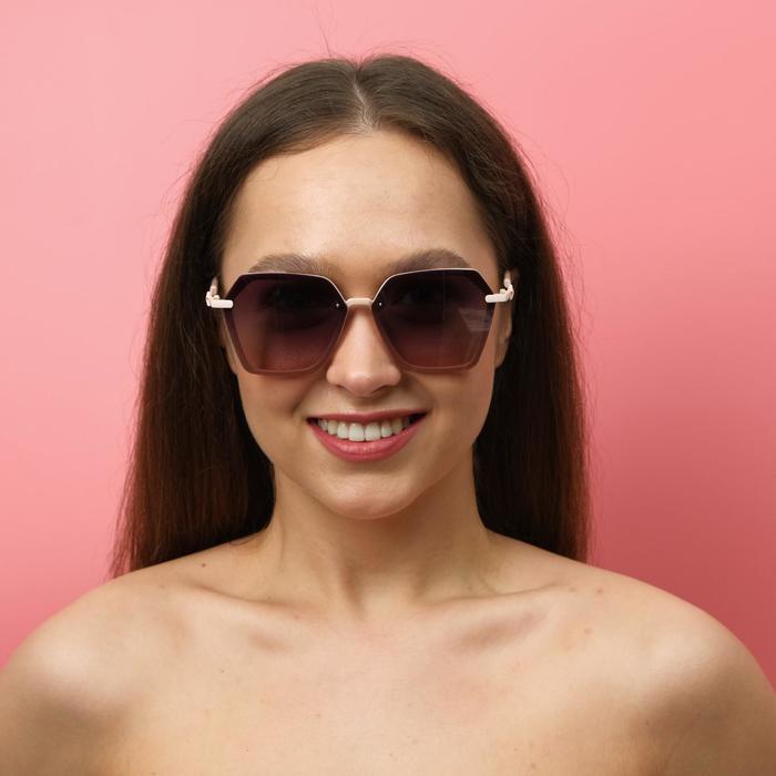 Очки солнцезащитные "Мастер К.", поляризационные, линза 5.8х5 см, ширина 15 см, дужка 15 см 553904
Очки солнцезащитные "Мастер К.", поляризационные, линза 5.8х5 см, ширина 15 см, дужка 15 см 553904