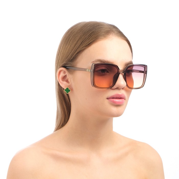 Очки солнцезащитные "Мастер К.", UV400, линза 5.5х6 см, ширина 14 см, дужка 15.5 см
Очки солнцезащитные "Мастер К.", UV400, линза 5.5х6 см, ширина 14 см, дужка 15.5 см