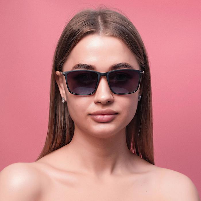 Очки солнцезащитные "Мастер К.", поляризационные, линза 4.4х5.5 см, ширина 13.7, дужка 14.5 554145
Очки солнцезащитные "Мастер К.", поляризационные, линза 4.4х5.5 см, ширина 13.7, дужка 14.5 554145