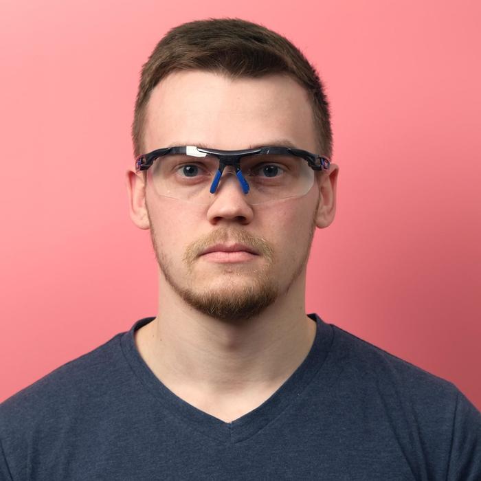 Очки спортивные "Мастер К." UV400, ширина 14 см, дужка 14 см, линза 4.5х8 см 
Очки спортивные "Мастер К." UV400, ширина 14 см, дужка 14 см, линза 4.5х8 см