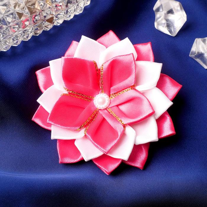 Резинка для волос "Цветок" трёхслойный, розовый
Резинка для волос "Цветок" трёхслойный, розовый