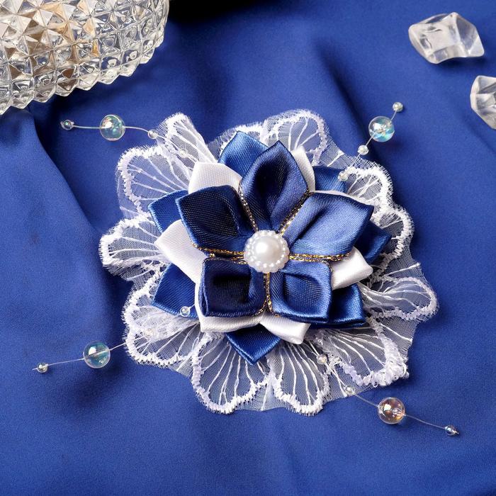 Резинка для волос "Пышный цветок"
Резинка для волос "Пышный цветок"