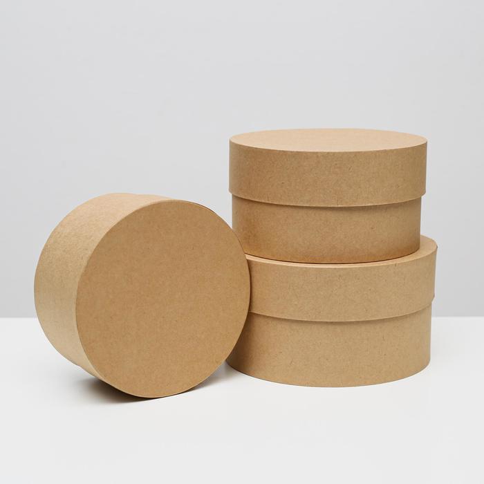 Набор круглых коробок 3 в 1 "Крафт однотонный", 18 х 18 х 10 - 15 х 15 х 8 см 
Набор круглых коробок 3 в 1 "Крафт однотонный", 18 х 18 х 10 - 15 х 15 х 8 см