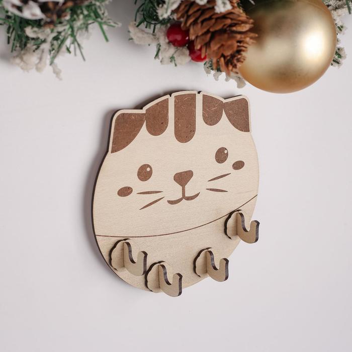 Ключница (4) "Толстый кот", 14х14х0,3 см 
Ключница (4) "Толстый кот", 14х14х0,3 см