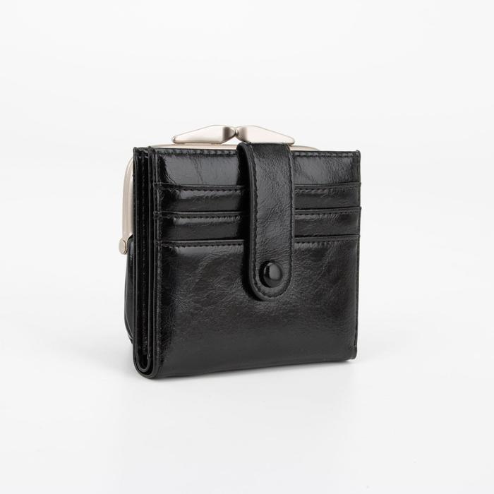 Кошелёк на кнопке, цвет чёрный
Кошелёк на кнопке, цвет чёрный