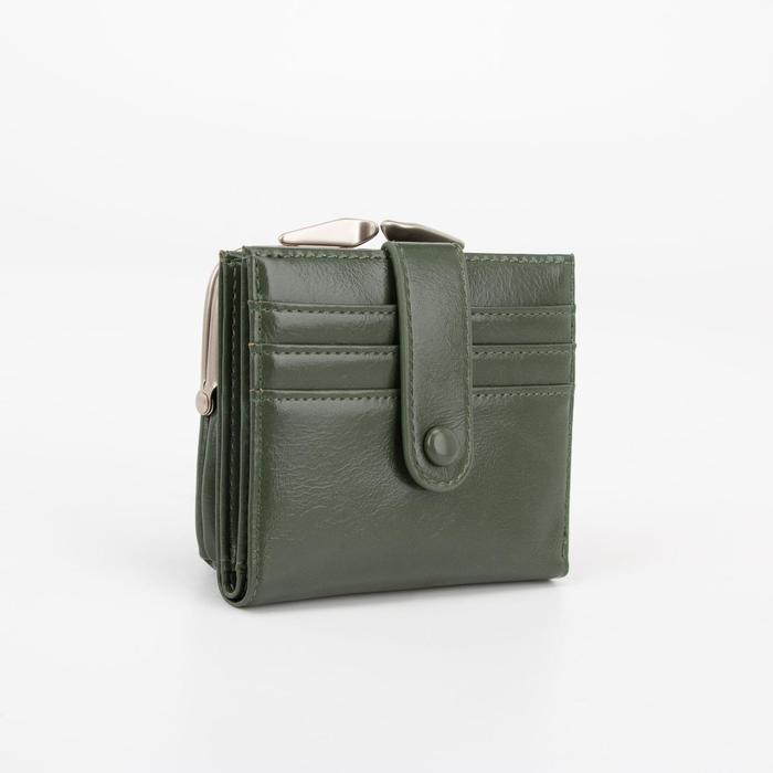 Кошелёк женский, отдел на кнопке, цвет зелёный
Кошелёк женский, отдел на кнопке, цвет зелёный
