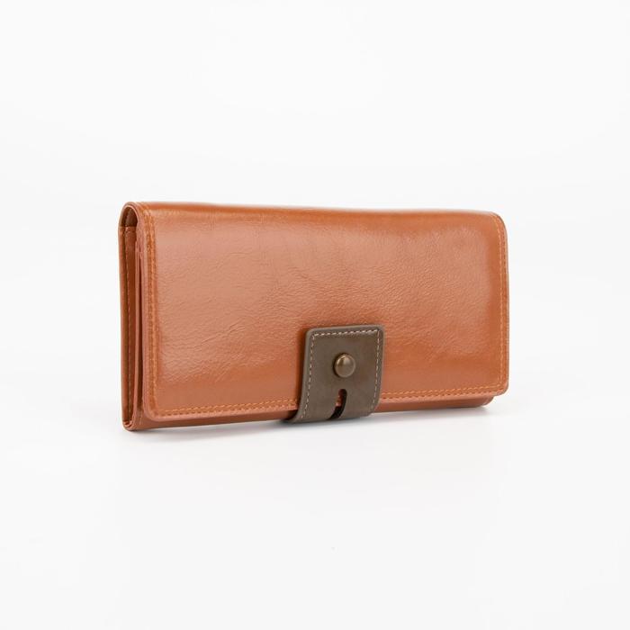 Кошелёк женский, 3 отдела на кнопке, цвет коричневый
Кошелёк женский, 3 отдела на кнопке, цвет коричневый