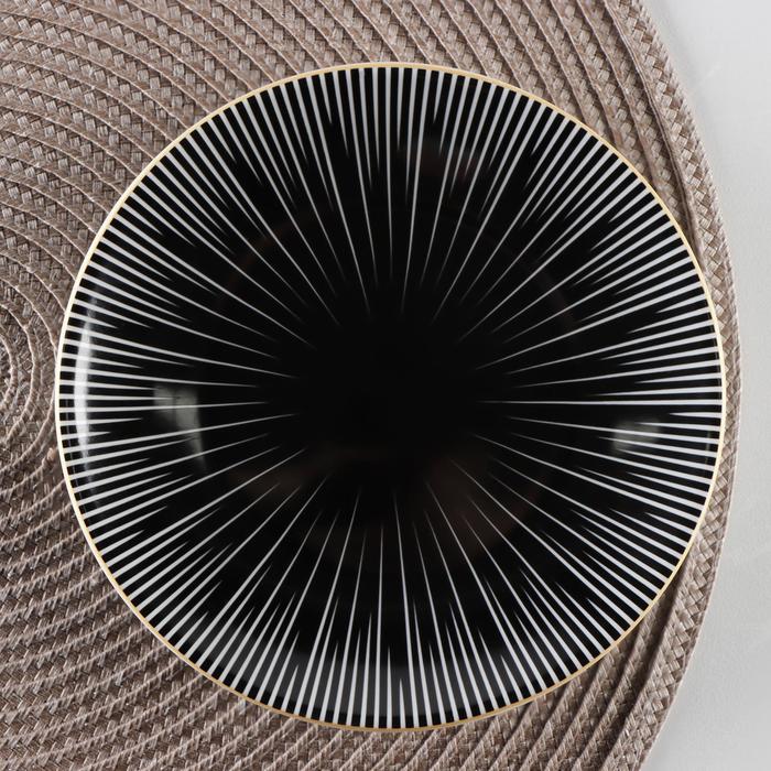 Тарелка пирожковая «Мерцание», d=15,5 см, цвет чёрный 
Тарелка пирожковая «Мерцание», d=15,5 см, цвет чёрный