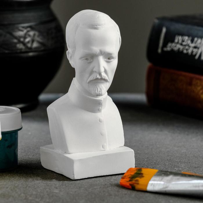 Бюст "Дзержинский" 10х5х5см
Бюст "Дзержинский" 10х5х5см
