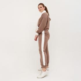 Спортивный костюм женский (свитшот, брюки) MINAKU: Casual Collection, цвет экрю, размер 50
Спортивный костюм женский (свитшот, брюки) MINAKU: Casual Collection, цвет экрю, размер 50