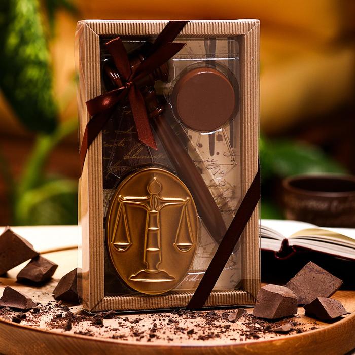 Набор из молочного шоколада «Фемида», 125 г
Набор из молочного шоколада «Фемида», 125 г